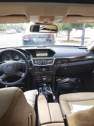 Mercedes E 250 2009, 272,000 km - 1.8 l - Bakı