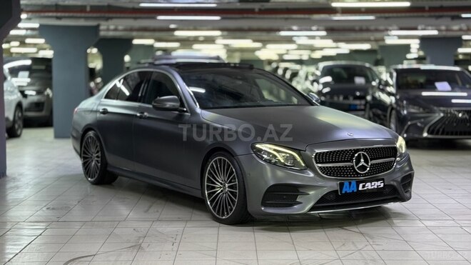 Mercedes E 300-2