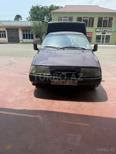 Moskvich  2004, 95,000 km - 1.6 l - Masallı
