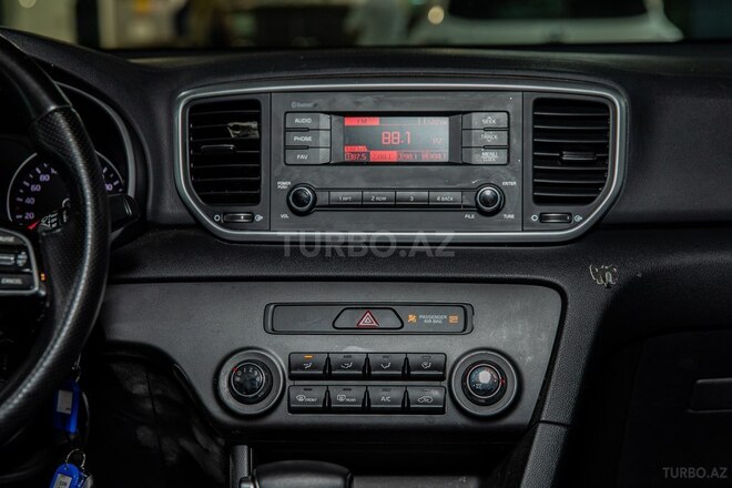 Kia Sportage-16