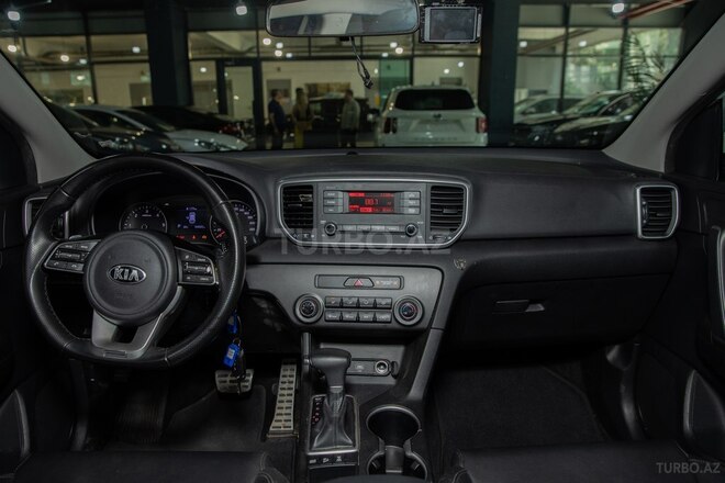 Kia Sportage-21