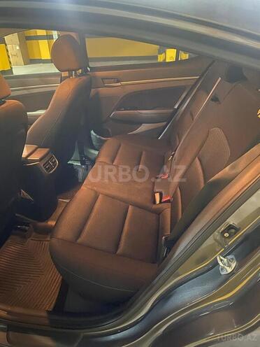 Hyundai Elantra 2018, 79,000 km - 2.0 л - Bakı