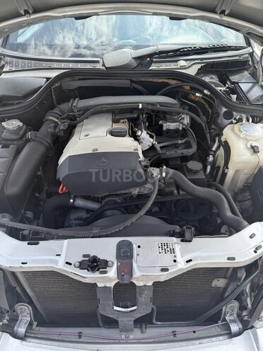 Mercedes C 180 2000, 246,400 km - 1.8 l - Yevlax