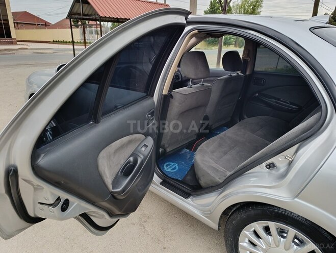 Nissan Sunny 2007, 280,000 km - 1.6 l - Lənkəran