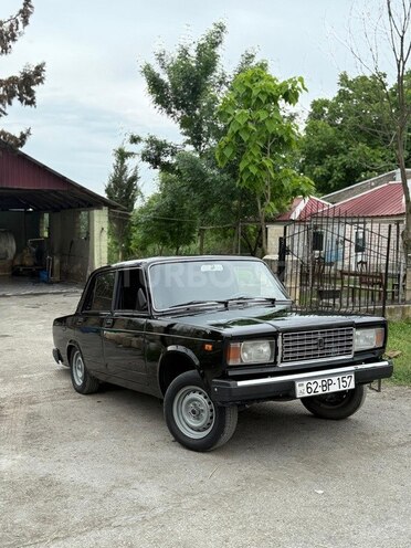 LADA (VAZ) 2107 2011, 70,000 km - 1.6 l - Qax