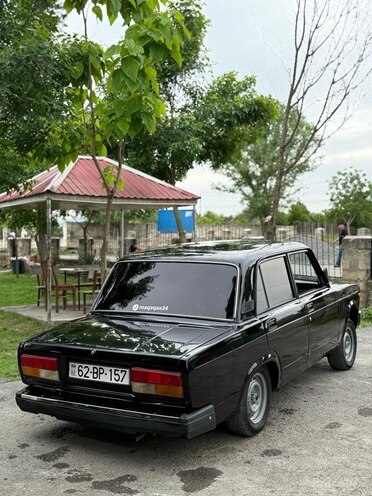 LADA (VAZ) 2107 2011, 70,000 km - 1.6 l - Qax
