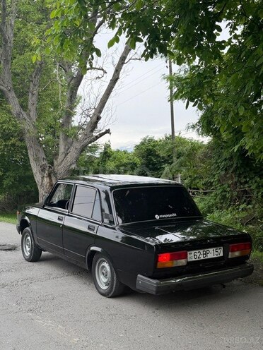 LADA (VAZ) 2107 2011, 70,000 km - 1.6 l - Qax