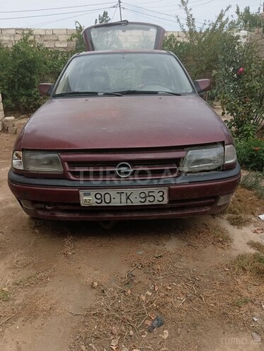 Opel Astra 1992, 100,000 km - 1.8 l - Bakı