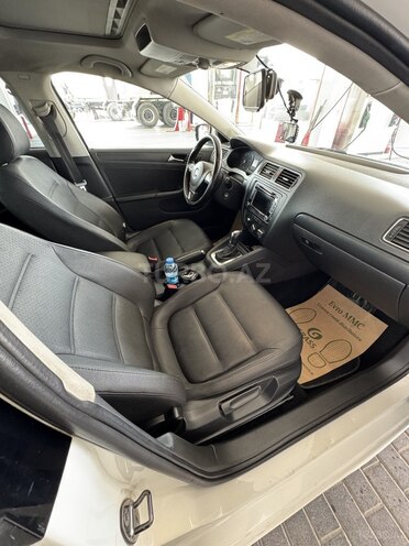 Volkswagen Jetta 2011, 250,000 km - 2.5 l - Bakı
