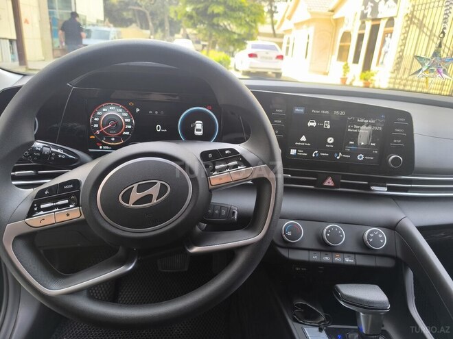 Hyundai Elantra 2024, 2,900 km - 1.6 л - Bakı