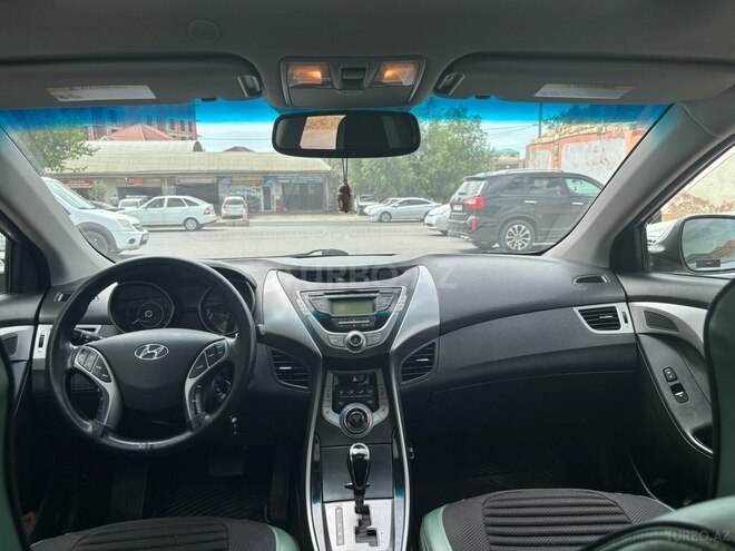 Hyundai Elantra 2012, 268,067 km - 1.8 l - Bakı