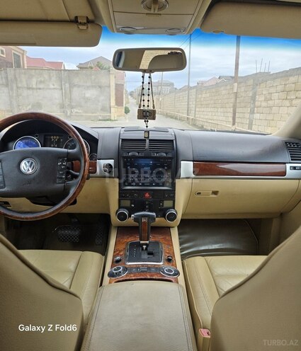 Volkswagen Touareg 2005, 245,000 km - 3.2 l - Bakı