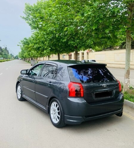 Toyota Corolla 2006, 247,000 km - 1.4 l - Bakı
