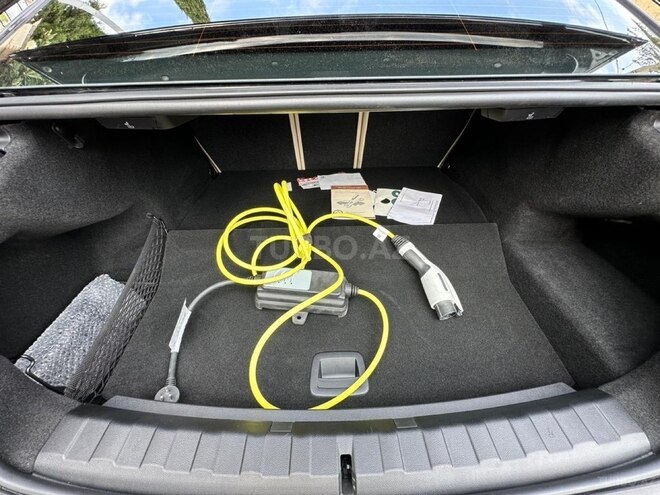BMW 330e 2022, 42,000 km - 2.0 l - Gəncə