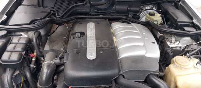 Mercedes E 220 1999, 483,732 km - 2.2 l - Tovuz