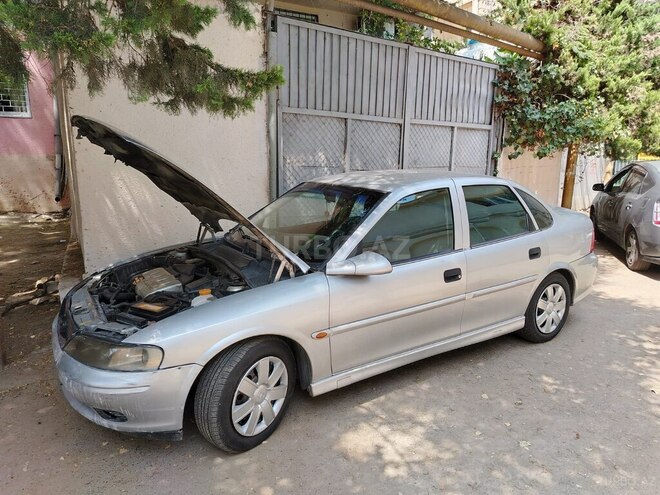 Opel Vectra 1999, 350,000 km - 1.8 l - Bakı