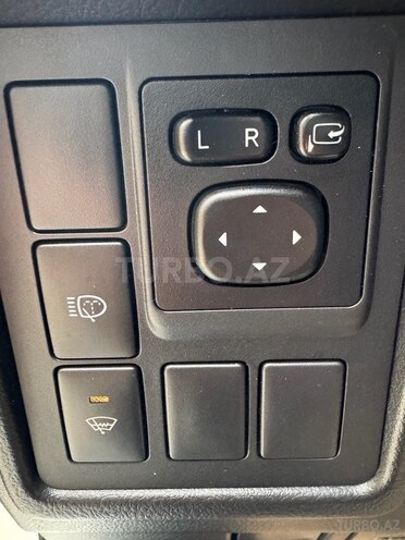Toyota Land Cruiser Prado 2014, 72,000 km - 2.7 л - Bakı
