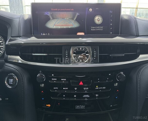 Lexus LX 570 2016, 130,900 km - 5.7 l - Bakı