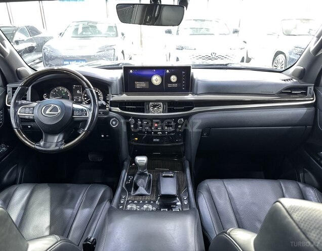 Lexus LX 570 2016, 130,900 km - 5.7 l - Bakı