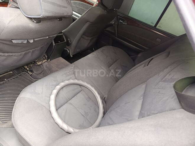 Mercedes E 200 1998, 427,000 km - 2.0 l - Bakı