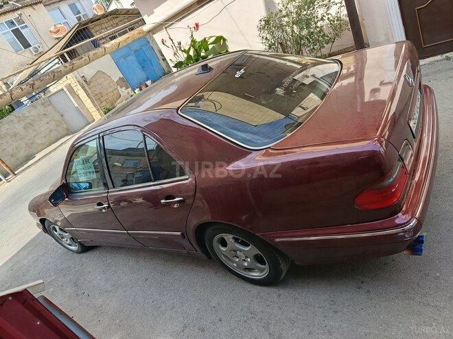 Mercedes E 200 1998, 427,000 km - 2.0 l - Bakı