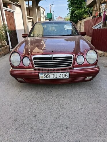 Mercedes E 200 1998, 427,000 km - 2.0 l - Bakı