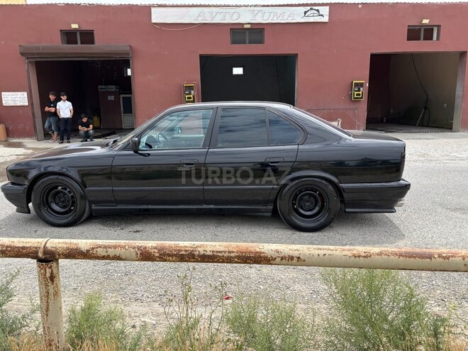 BMW 525 1994, 285,000 km - 2.5 л - Bakı