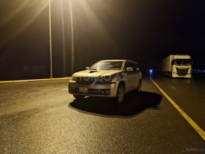 Mitsubishi Airtrek 2002, 500,000 km - 2.0 l - Beyləqan