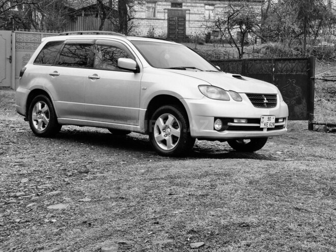 Mitsubishi Airtrek 2002, 500,000 km - 2.0 l - Beyləqan