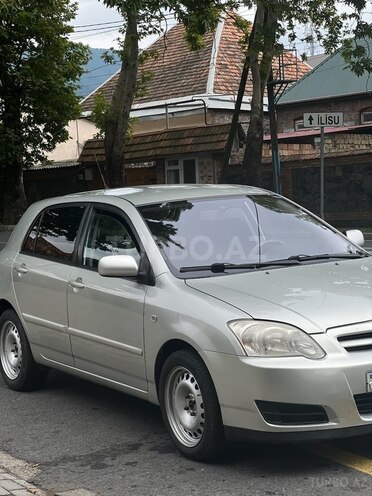 Toyota Corolla 2006, 180,000 km - 1.4 l - Qax
