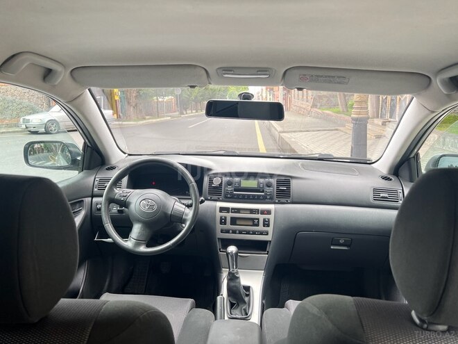 Toyota Corolla 2006, 180,000 km - 1.4 l - Qax
