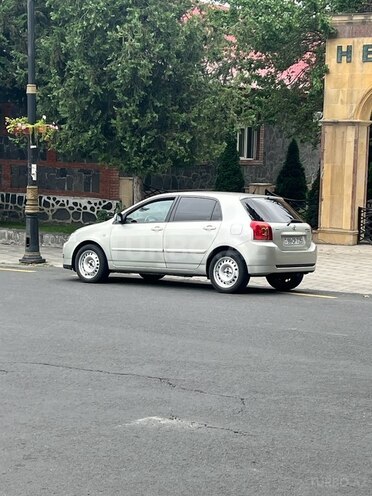 Toyota Corolla 2006, 180,000 km - 1.4 l - Qax