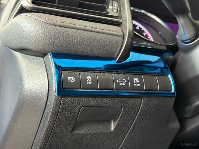 Toyota Camry-17