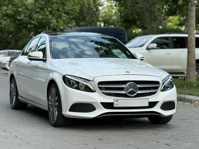 Mercedes C 300 2018, 61,799 km - 2.0 l - Bakı