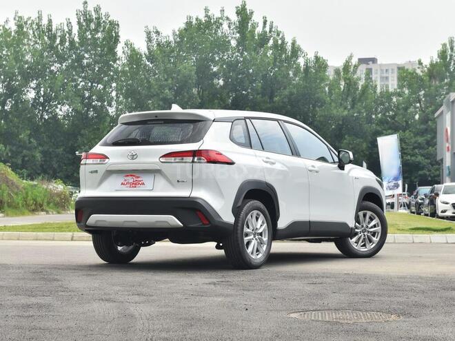 Toyota Corolla Cross 2025, 0 km - 2.0 л - Bakı