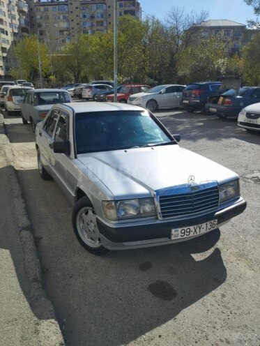 Mercedes 190 1991, 555,225 km - 2.0 l - Sumqayıt