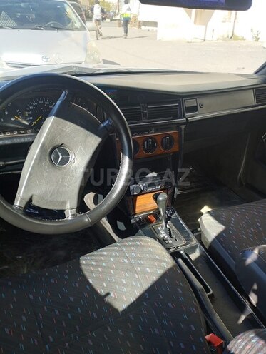 Mercedes 190 1991, 555,225 km - 2.0 l - Sumqayıt