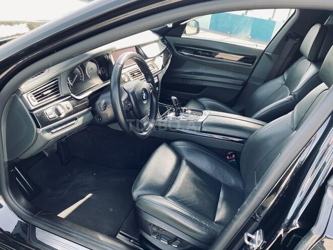 BMW 750 2011, 248,000 km - 4.4 l - Bakı