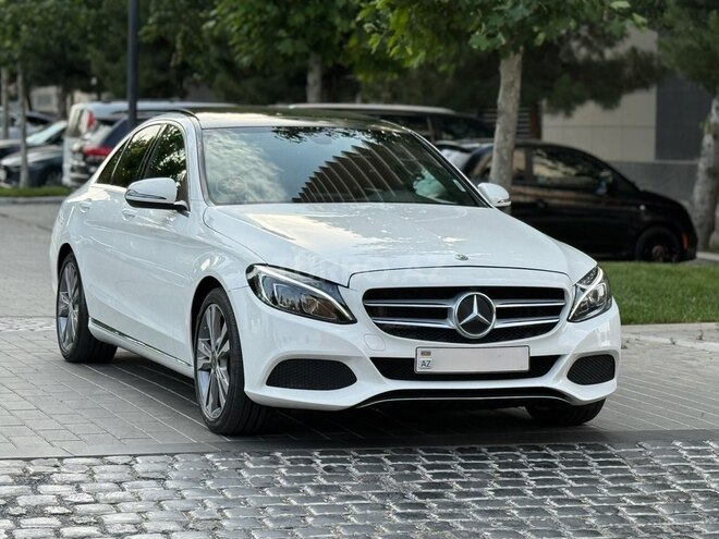 Mercedes C 300 2018, 61,799 km - 2.0 l - Bakı