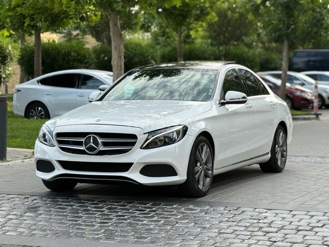 Mercedes C 300 2018, 61,799 km - 2.0 l - Bakı
