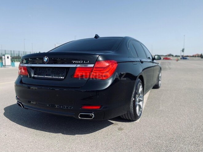 BMW 750 2011, 248,000 km - 4.4 l - Bakı