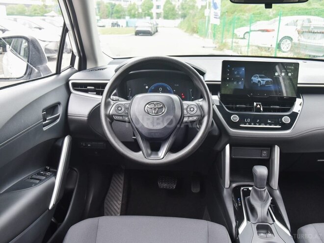 Toyota Corolla Cross 2025, 0 km - 2.0 л - Bakı