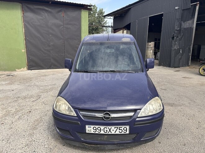 Opel Combo 2010, 250,000 km - 1.3 l - Bakı