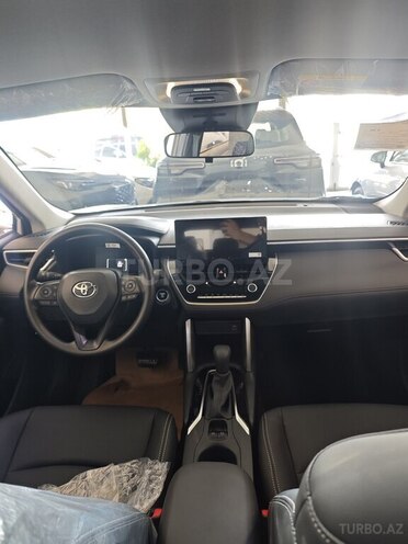 Toyota Corolla Cross 2025, 0 km - 2.0 l - Bakı