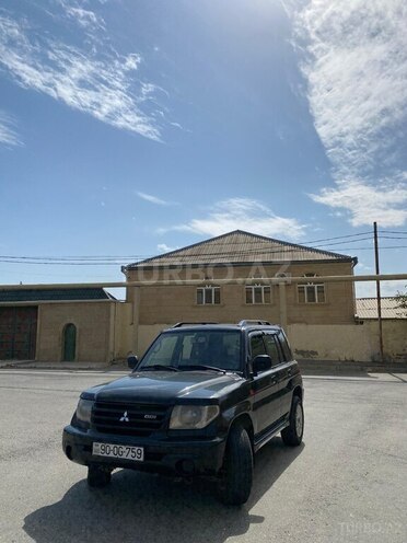 Mitsubishi Pajero io 2000, 850,000 km - 2.0 l - Bakı