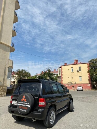 Mitsubishi Pajero io 2000, 850,000 km - 2.0 l - Bakı