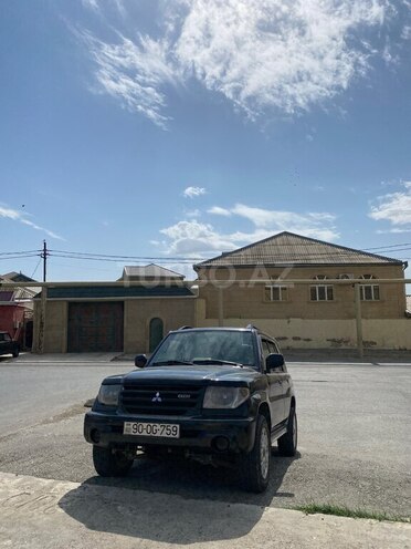 Mitsubishi Pajero io 2000, 850,000 km - 2.0 l - Bakı