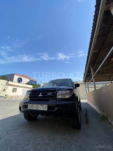 Mitsubishi Pajero io 2000, 850,000 km - 2.0 l - Bakı