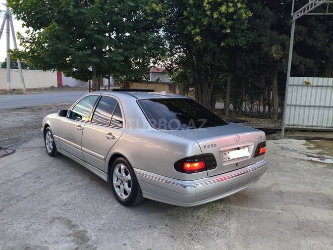 Mercedes E 220 d 2002, 530,000 km - 2.2 l - Gəncə