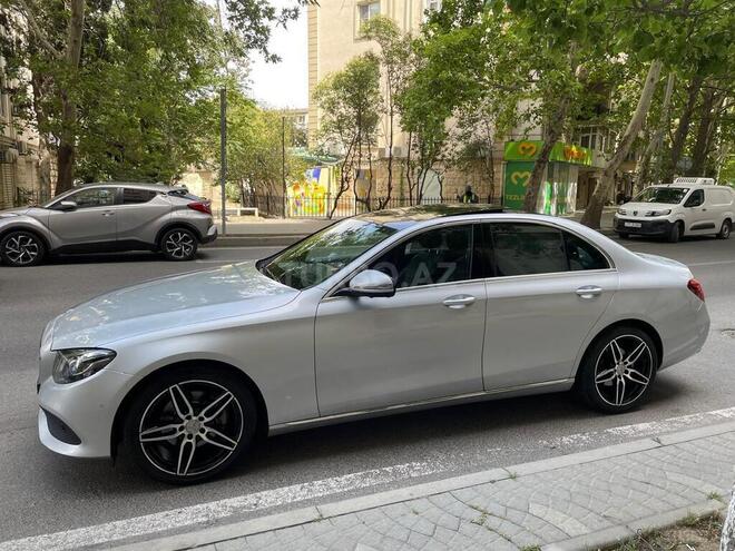 Mercedes E 220 d 2016, 169,500 km - 2.0 l - Bakı